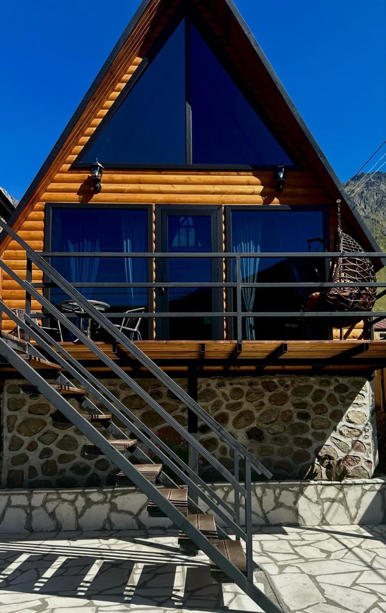 Edelweiss Cottage Kazbegi Exteriér fotografie